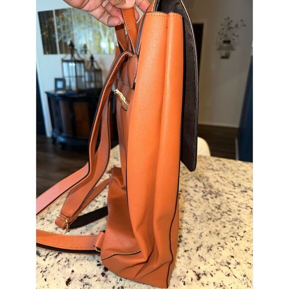 ESTARER Women PU Leather Backpack - Picture 8 of 10